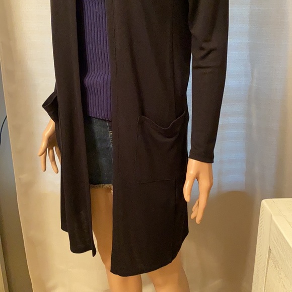 Cardigan - Picture 2 of 7